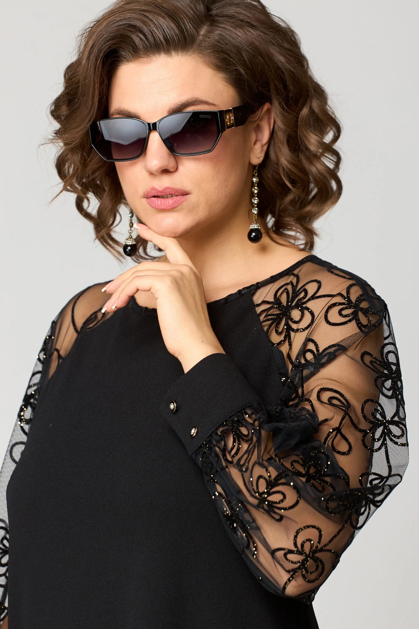 Valoria™ | クラシック レースドレス