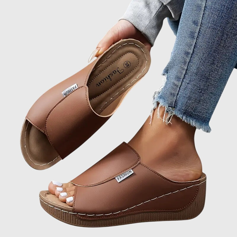 Esther™｜スタイリッシュ整形外科サンダル