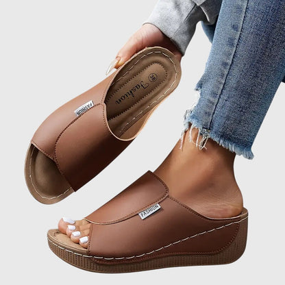 Esther™｜スタイリッシュ整形外科サンダル