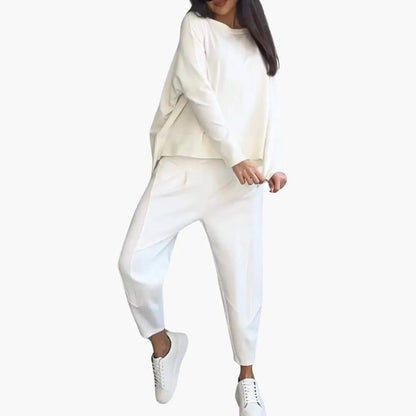 Thea | Two-piece set with round neck